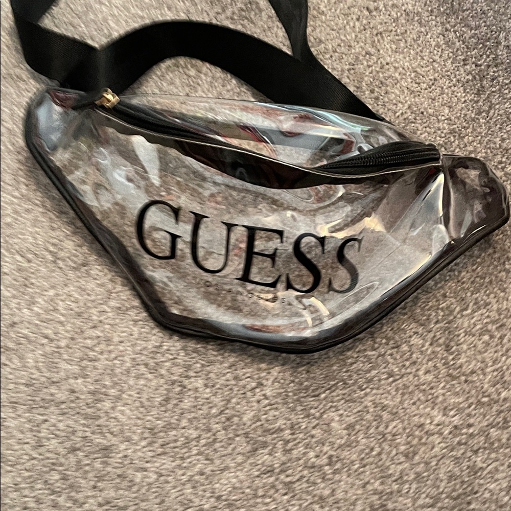 GUESS Belt Bag